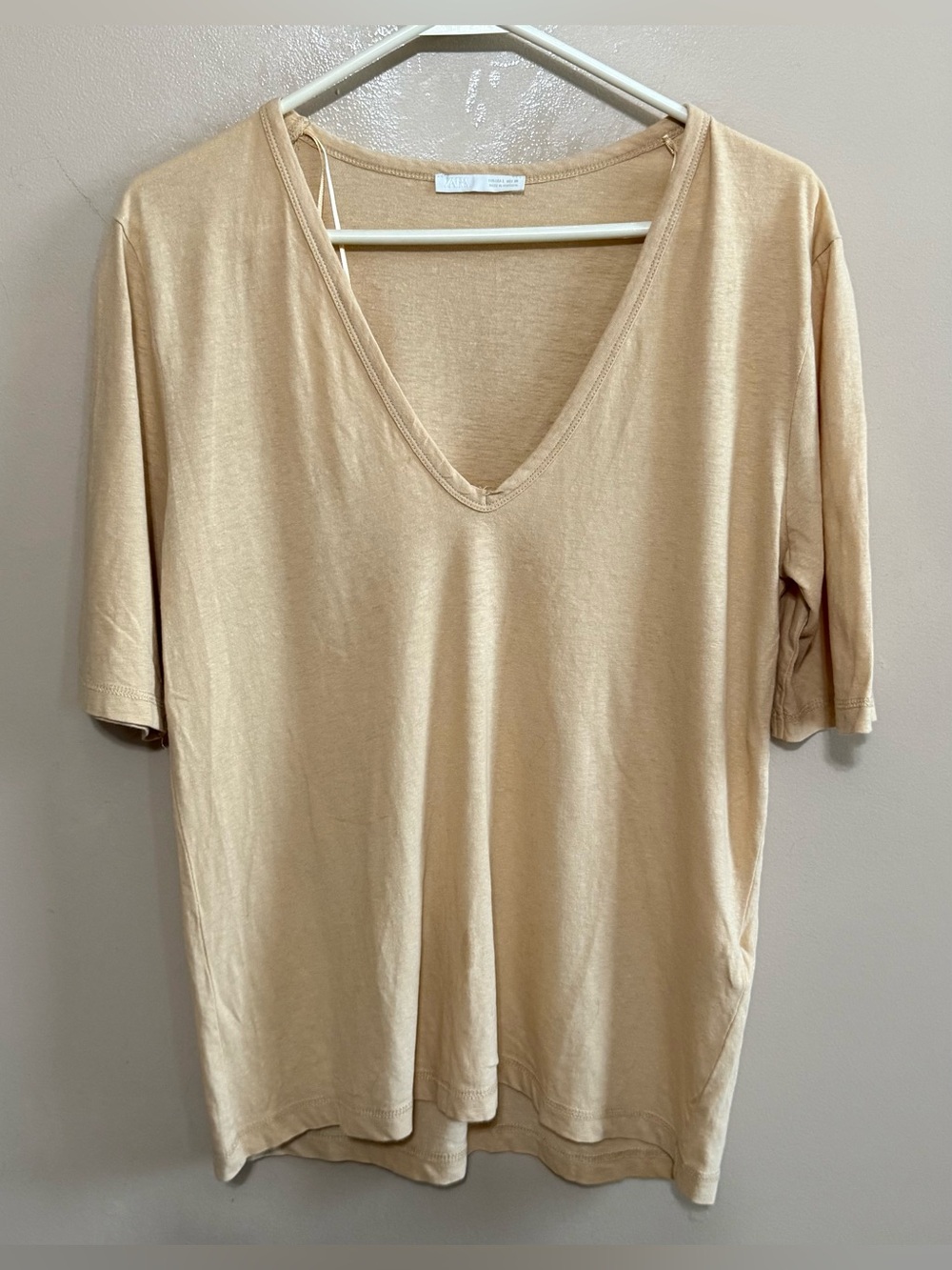 Brand New Zara Women's V-Neck Short Sleeve Top Sz L